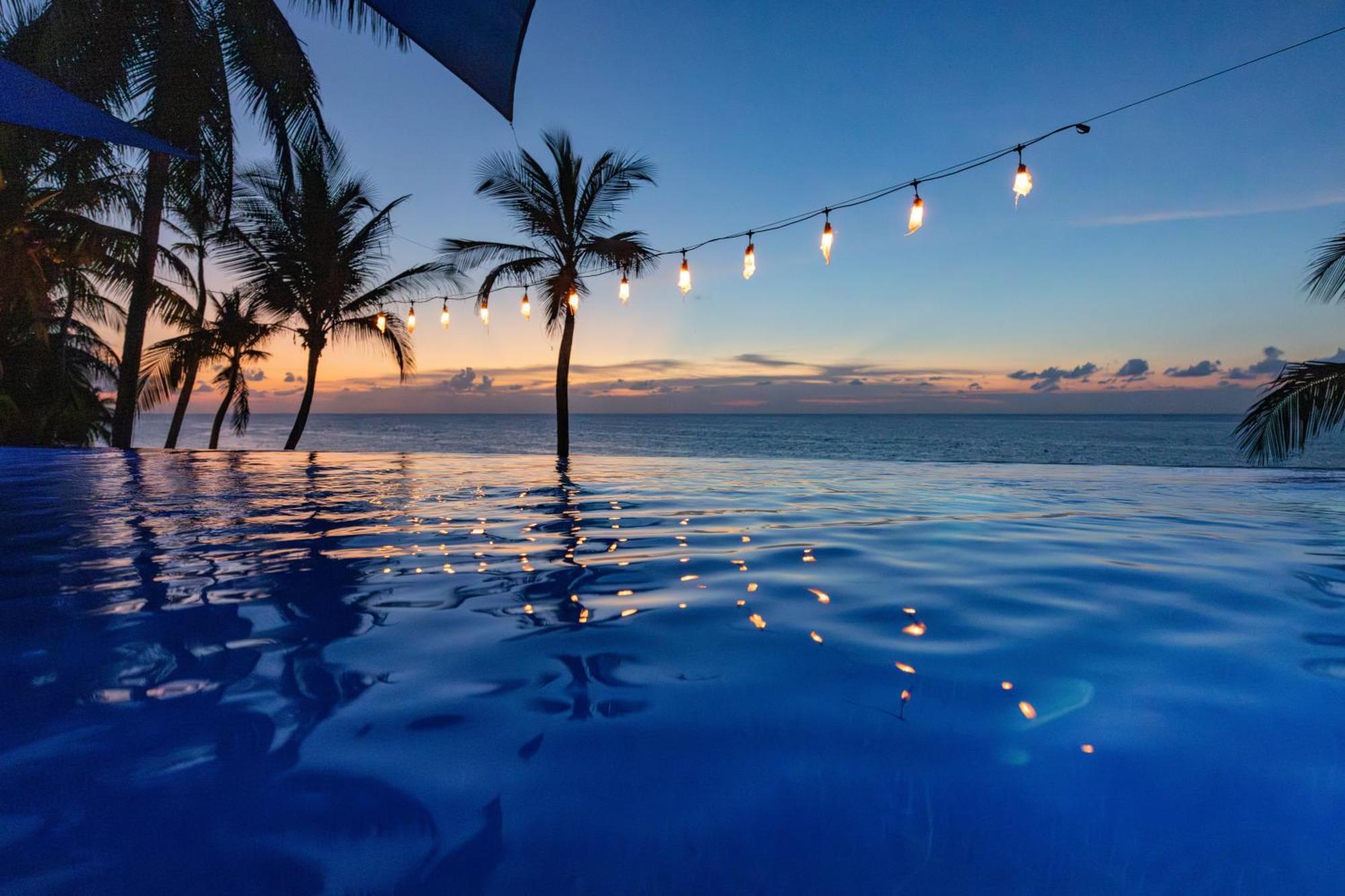 Yemaya Reefs, A Small Luxury Hotel Little Corn Island Exterior photo
