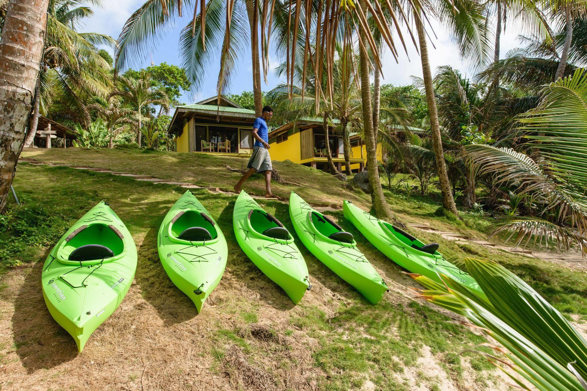 Yemaya Reefs, A Small Luxury Hotel Little Corn Island Exterior photo